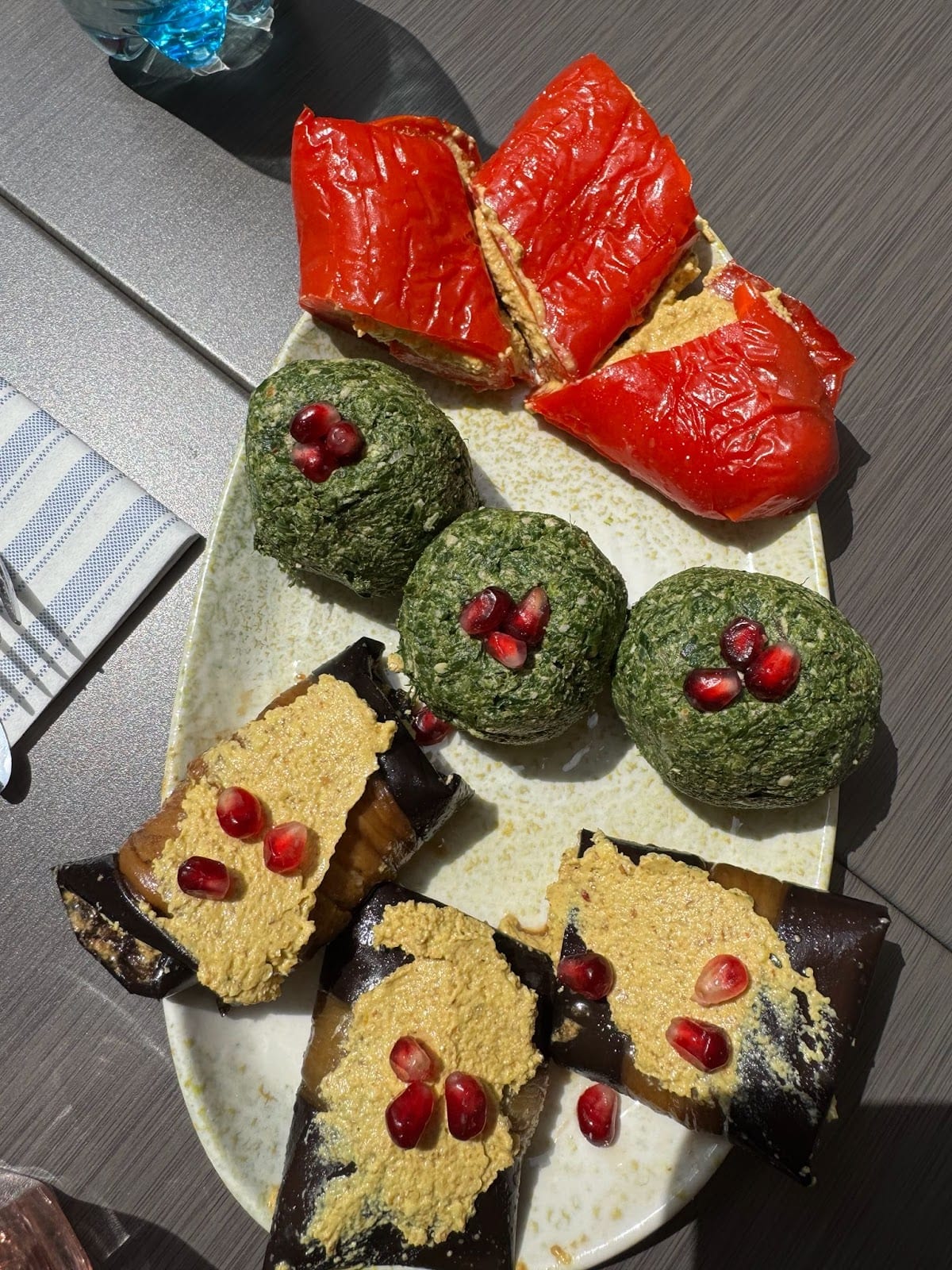 Pkhali, Badrijani Nigvzit e peperoni ripieni