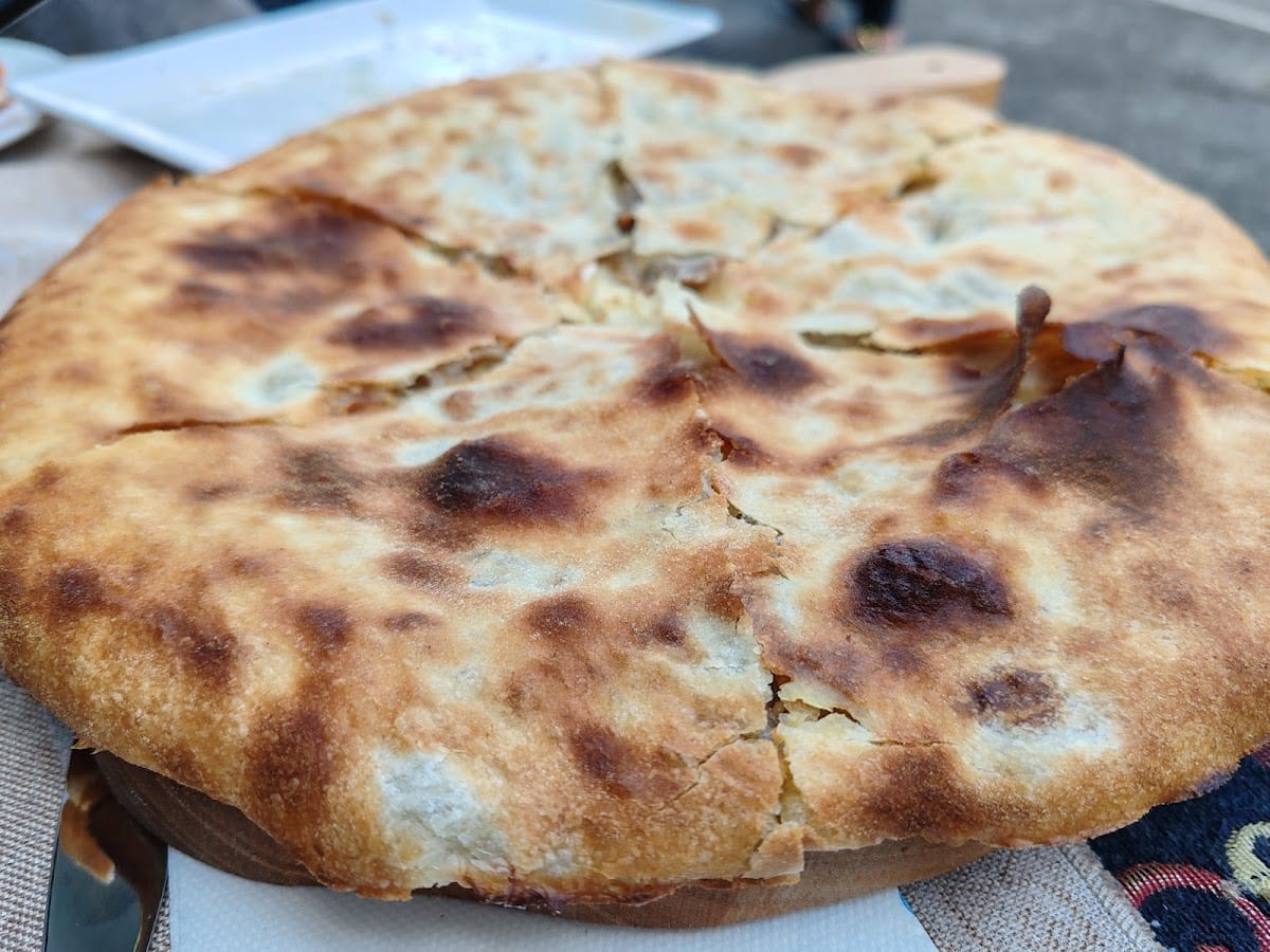 Khachapuri Imeruli